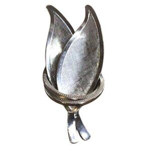 Vintage Silver Tone Leaf Brooch Pin